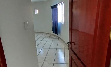 Casa en Fraccionamiento El Condado Plus