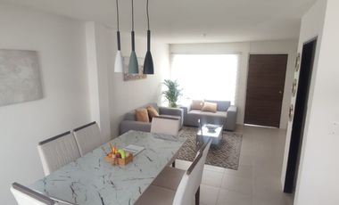 VENTA CASA  MITAD DEL MUNDO DENTRO DE CONJUNTO