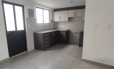 VENTA CASA LLANO GRANDE EN CONJUNTO