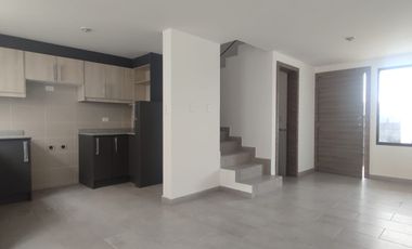 VENTA CASA LLANO GRANDE EN CONJUNTO