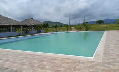 EN venta Terreno en  MAnta  urbanización COSTA DEL ESTE