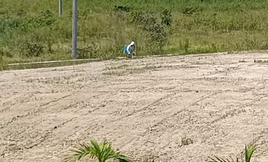 EN venta Terreno en  MAnta  urbanización COSTA DEL ESTE