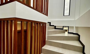 VENTA CASAS MODERNAS EN LLANO GRANDE