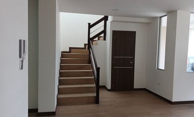 ¡¡¡CASA EN VENTA POR ESTRENAR SUR DE AMBATO!!!