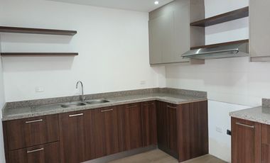 ¡¡¡CASA EN VENTA POR ESTRENAR SUR DE AMBATO!!!