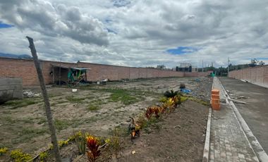 Venta de terrenos desde 300m2 urbanización exclusiva en Atuntaqui