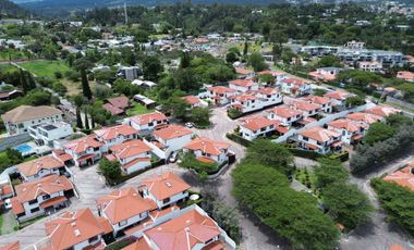 Casa en Venta-Sector Cumbaya/Vía Intervalles