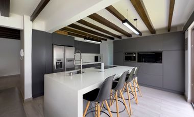 Casa en Venta-Sector Cumbaya/Vía Intervalles