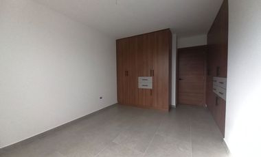 CASA EN VENTA-URBANIZACIÓN EN TUMBACO