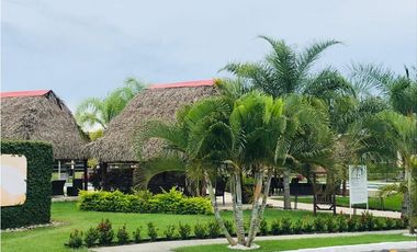 ALQUILO CASA PARAISO VILLAGE EN CORONADO AMUEBLADA