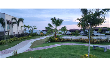 CASAS EN VENTA OCEAN VILLAS CASAMAR