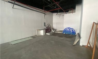 BRISAS DEL GOLF / LOCAL COMERCIAL / 125M / PLANTA ALTA