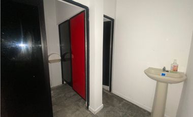 BRISAS DEL GOLF / LOCAL COMERCIAL / 589M / PLANTA ALTA  / ESQUINA