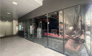 BRISAS DEL GOLF / LOCAL COMERCIAL / 589M / PLANTA ALTA  / ESQUINA