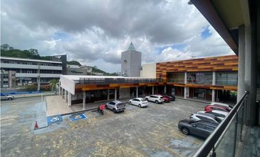 BRISAS DEL GOLF / LOCAL COMERCIAL / 589M / PLANTA ALTA  / ESQUINA
