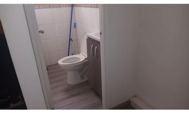 BRISAS DEL GOLF / LOCAL / VILLAGE GALERY / 120M / PLANTA ALTA /JC