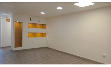 BRISAS DEL GOLF / LOCAL / VILLAGE GALERY / 120M / PLANTA ALTA /JC