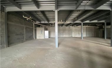 PEDREGAL / LOCAL COMERCIAL / PLAZA TERRANOVA / 383M / PLANTA BAJA /J