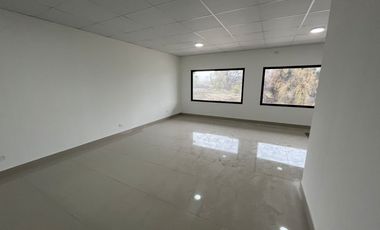 Bodega En Arriendo, Cruce El Tabaco, Talca