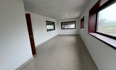 Bodega En Arriendo, Cruce El Tabaco, Talca