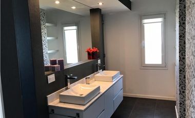 ESPECTACULAR CASA EN RUMENCO