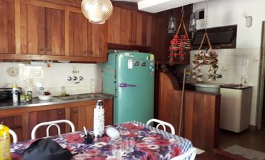 CHALET DE 4 AMBIENTES