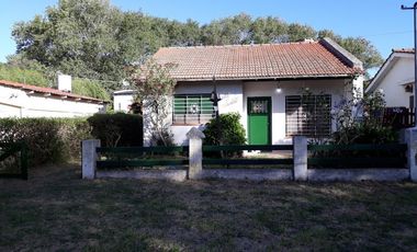 CHALET DE 4 AMBIENTES