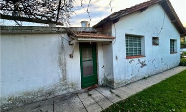 CHALET DE 4 AMBIENTES