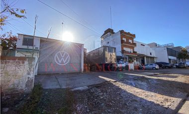 DOS LOTES COMERCIALES MULTIFAMILIARES EN VENTA! - DEL CAZÓN 1381