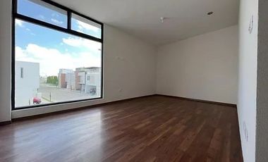 CASA EN VENTA EN SAN ANGEL V