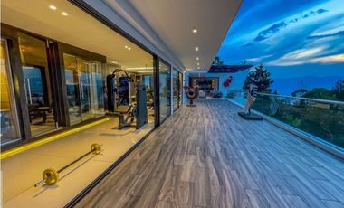 VENTA de CASA MANSIÓN en el Poblado - Palmas, 1 nivel. Pedido $16.000