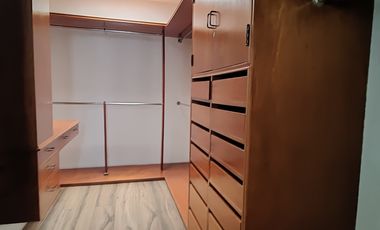 CASA PARA REMODELAR EN CERRADA EN LOMAS DE CHAPULTEPEC (V)