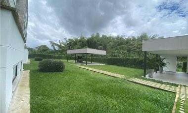 Apartamento en arriendo sector Aeropuerto el Edén