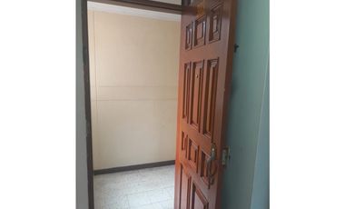 Vendo Apartamento en Guayabal Santa Fe, detrás del Zoologico
