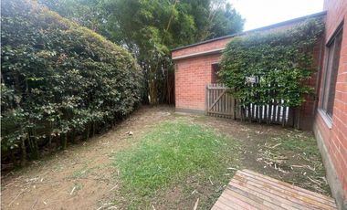 CASA EN ARRIENDO SECTOR LOMA DEL ATRAVESADO - ENVIGADO