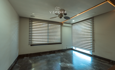 RESIDENCIA CON ALBERCA EN VENTA, PONTEVEDRA, PUERTA DE HIERRO, ZAPOPAN