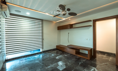 RESIDENCIA CON ALBERCA EN VENTA, PONTEVEDRA, PUERTA DE HIERRO, ZAPOPAN