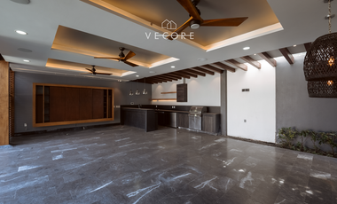 RESIDENCIA CON ALBERCA EN VENTA, PONTEVEDRA, PUERTA DE HIERRO, ZAPOPAN