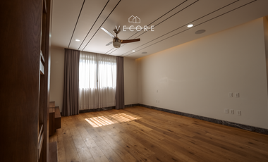 RESIDENCIA CON ALBERCA EN VENTA, PONTEVEDRA, PUERTA DE HIERRO, ZAPOPAN