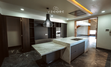 RESIDENCIA CON ALBERCA EN VENTA, PONTEVEDRA, PUERTA DE HIERRO, ZAPOPAN