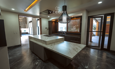 RESIDENCIA CON ALBERCA EN VENTA, PONTEVEDRA, PUERTA DE HIERRO, ZAPOPAN