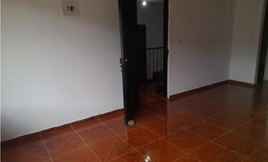 ARRENDAMIENTO APTO No 3 SECTOR CARLOS PARRA - NEIRA