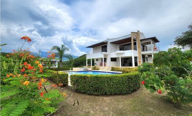 Finca de Lujo en Santa Fe de Antioquia
