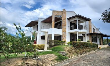 Finca de Lujo en Santa Fe de Antioquia