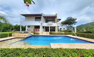 Finca de Lujo en Santa Fe de Antioquia