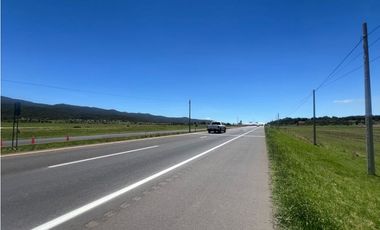 Terreno en Venta 24,000 m² sobre carretera Pachuca–Tulancingo