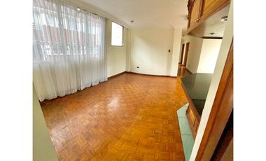 12 De Octubre, Departamento en Renta, 213m2, 4 Habitaciones