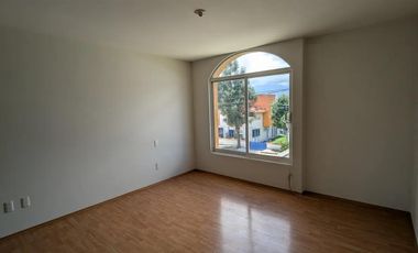 VENTA DE CASA EN SAN FELIPE TLALMIMILOLPAN TOLUCA