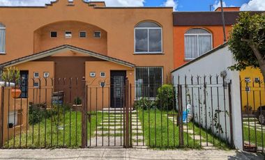 VENTA DE CASA EN SAN FELIPE TLALMIMILOLPAN TOLUCA