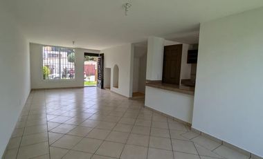 VENTA DE CASA EN SAN FELIPE TLALMIMILOLPAN TOLUCA